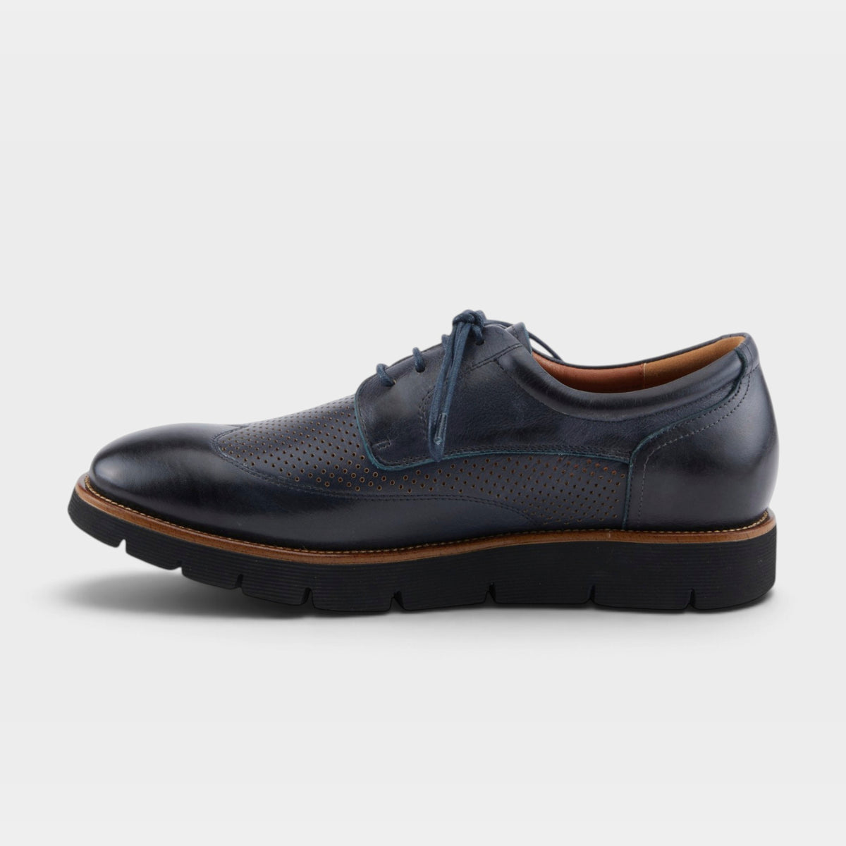 L'Artiste Men Adler Navy Shoe