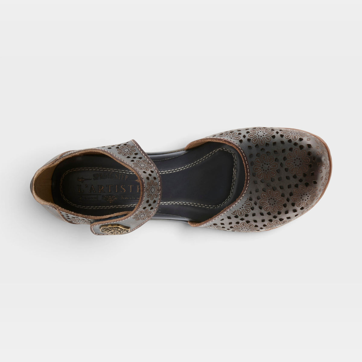 L'Artiste Americana shoes in Navy, top view