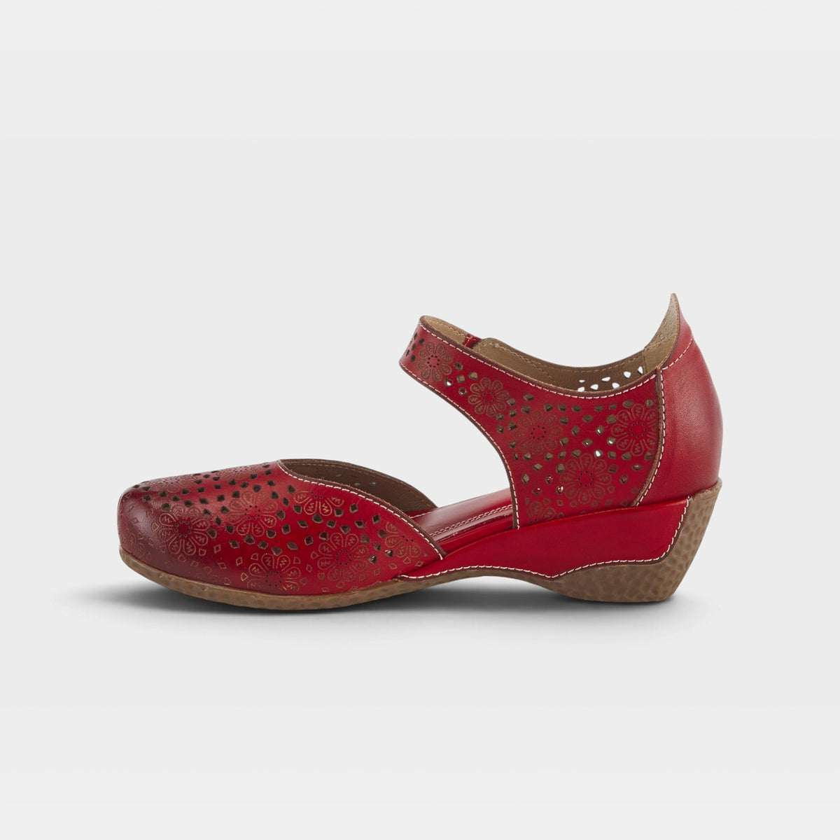 L'Artiste Americana shoes in Red, side view