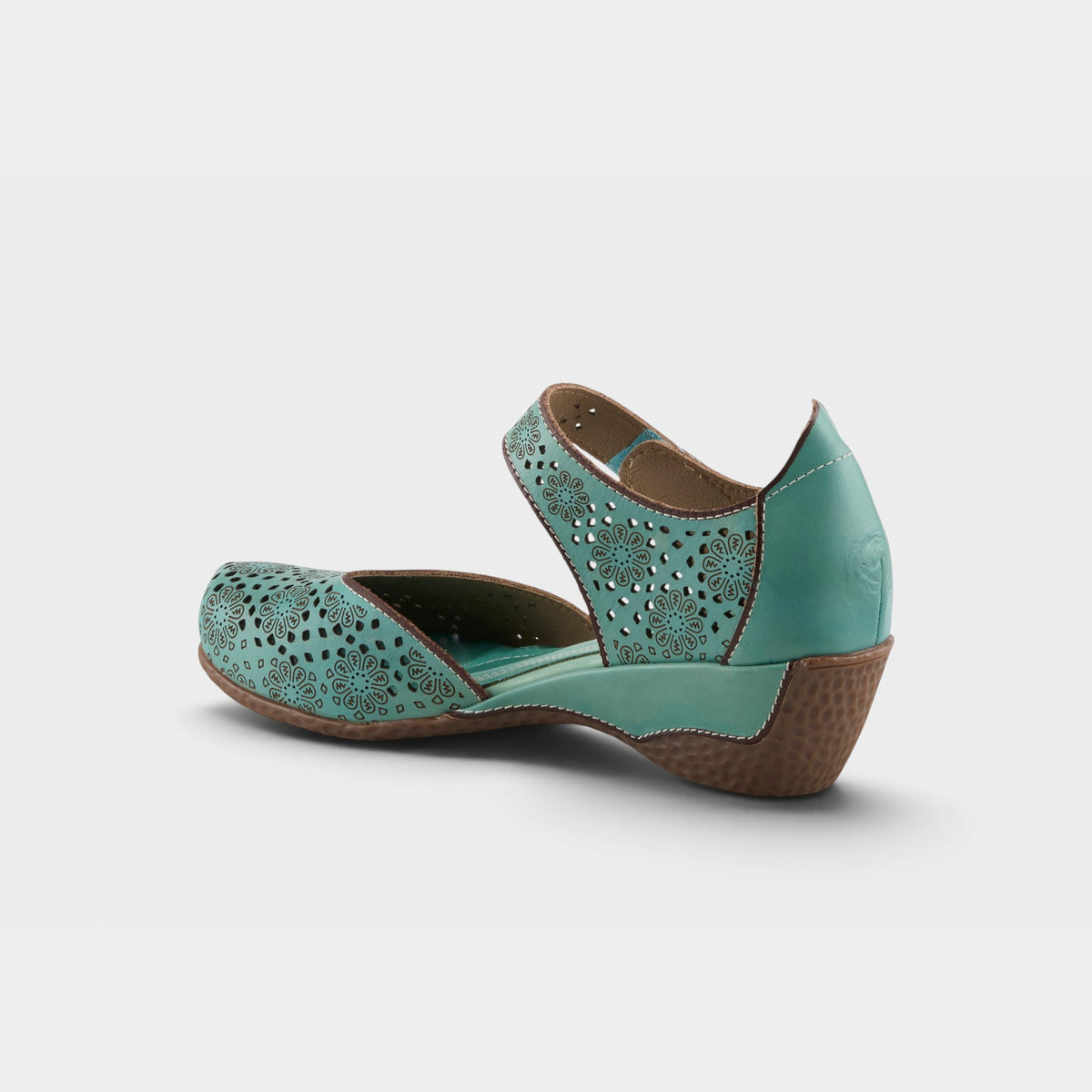 L'Artiste Americana shoes in Sky Blue, alternate angle view