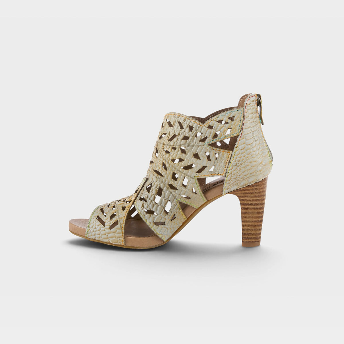 L'Artiste Amora sandals in Beige, side view