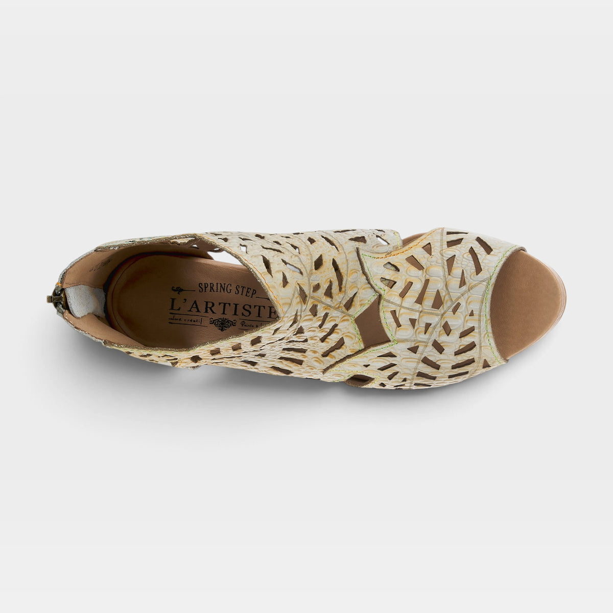 L'Artiste Amora sandals in Beige, top view