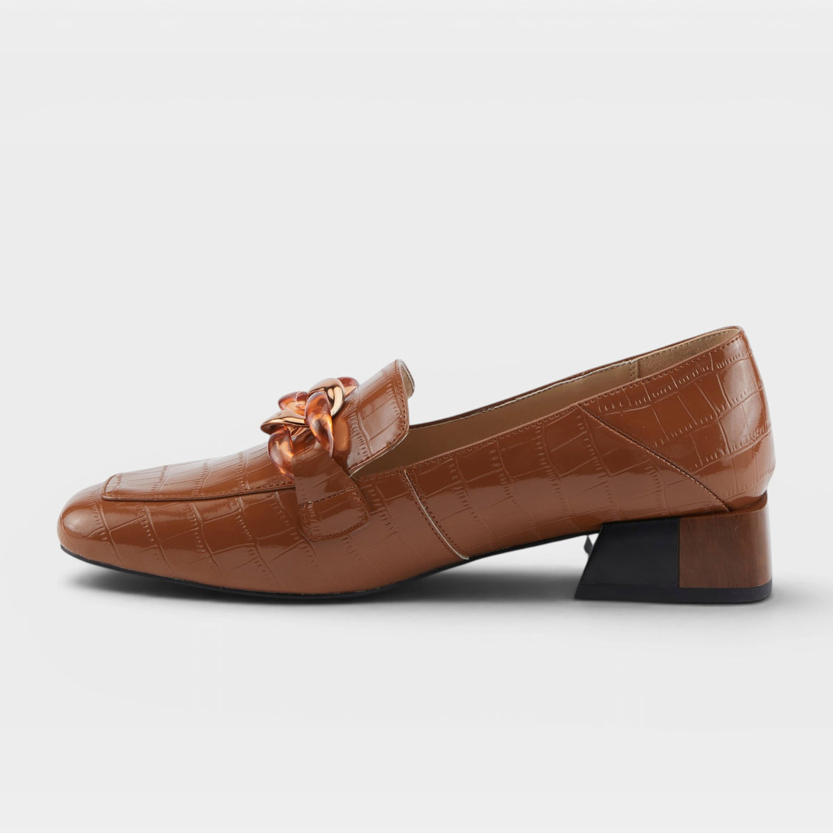 Azura Baldwin Camel Patent Shoe