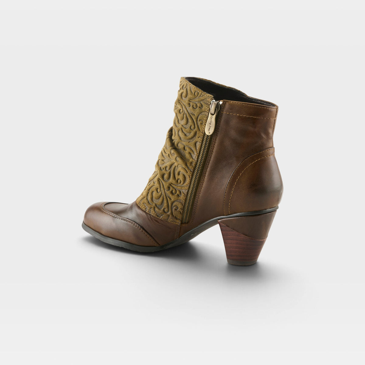 L'Artiste Belgard boots in Olive, alternate angle view