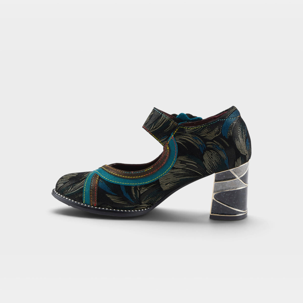 L'ARTISTE BEVERLYHILLS SHOES-3
