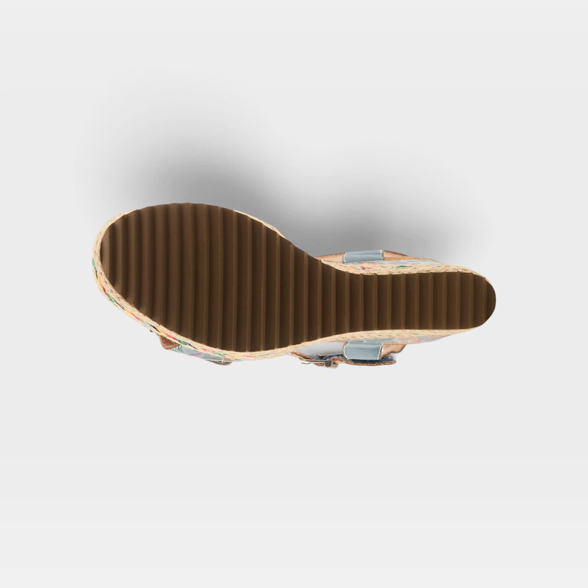 L'Artiste Boca sandals in Blue Multi, outsole view