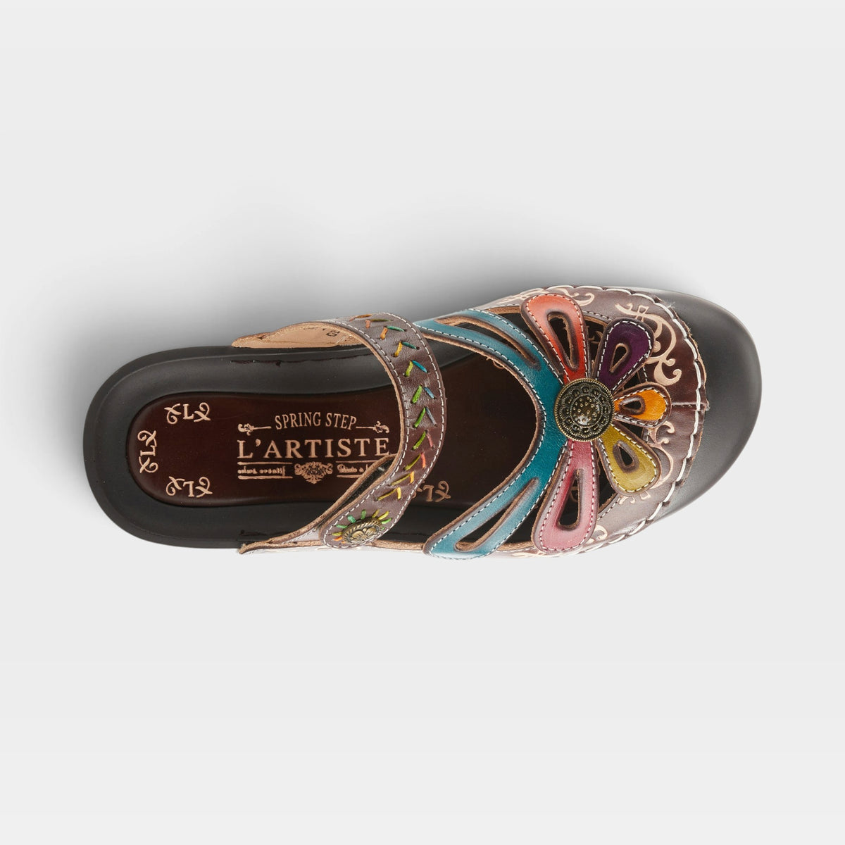 L'Artiste Copa clogs in Brown, top view