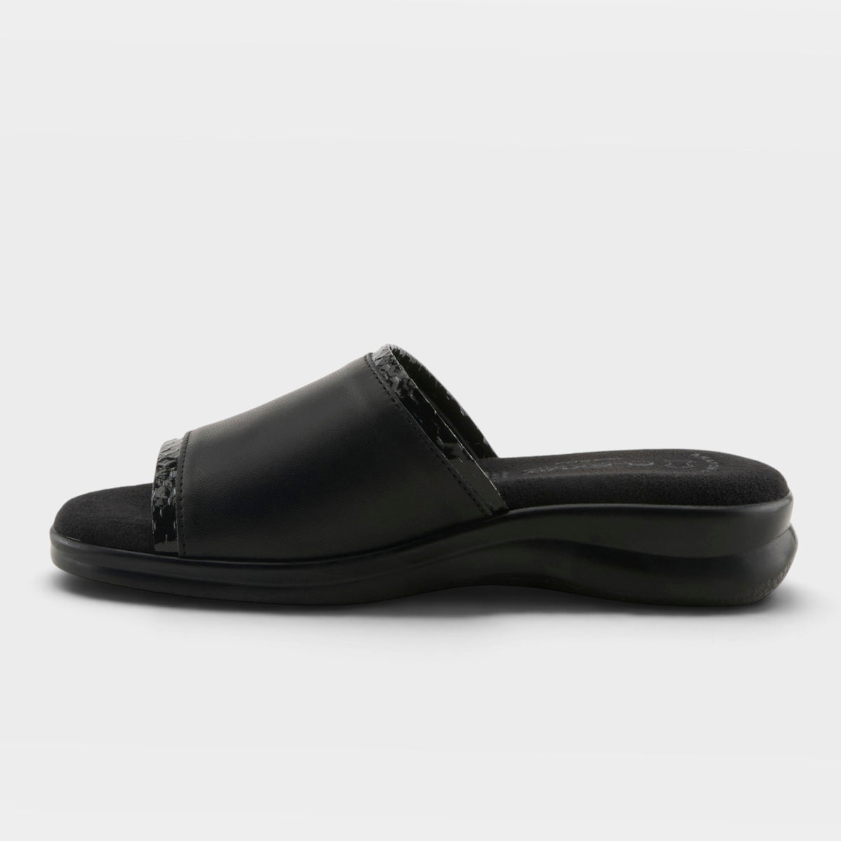 Flexus Cumbia Black Leather Sandal