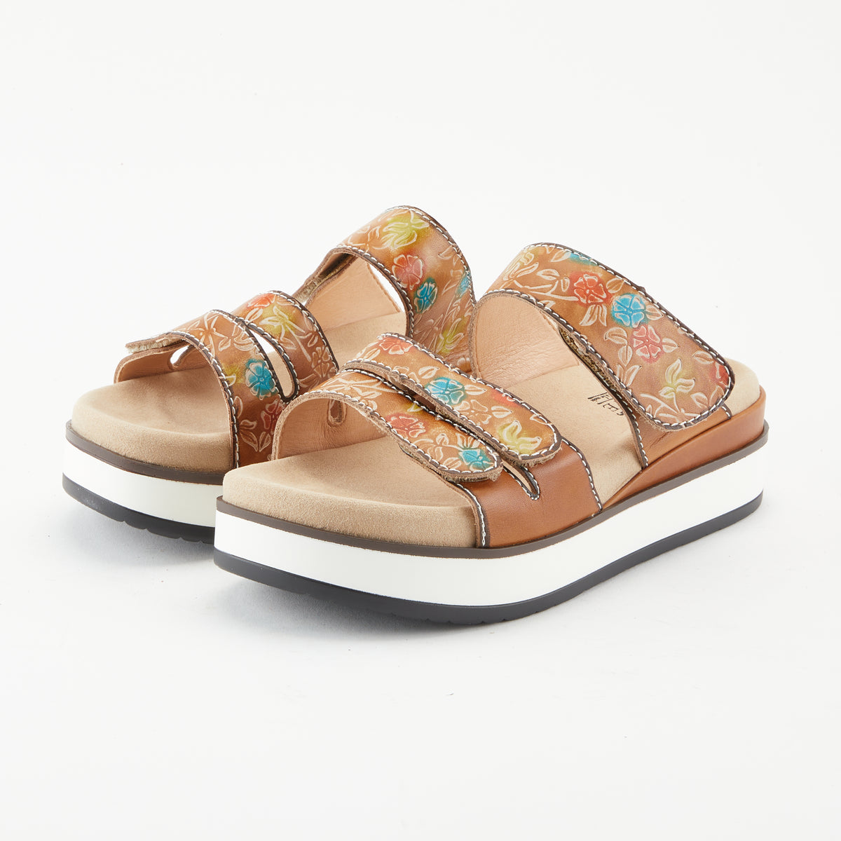 L'Artiste L'ARTISTE DEAREST SLIDE SANDALS sandal in beige multi with handcrafted leather design