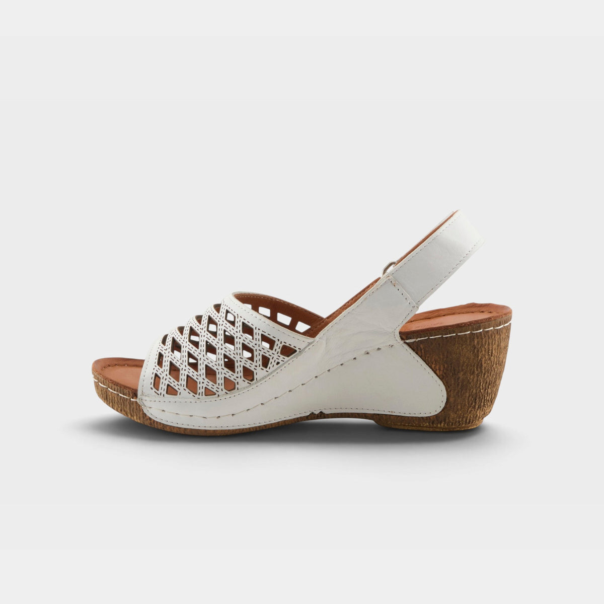 Spring Step – Denair – White – Sandal