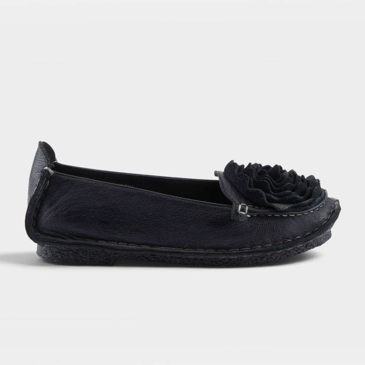 L'Artiste Dezi slip-on shoes in Black, hero view