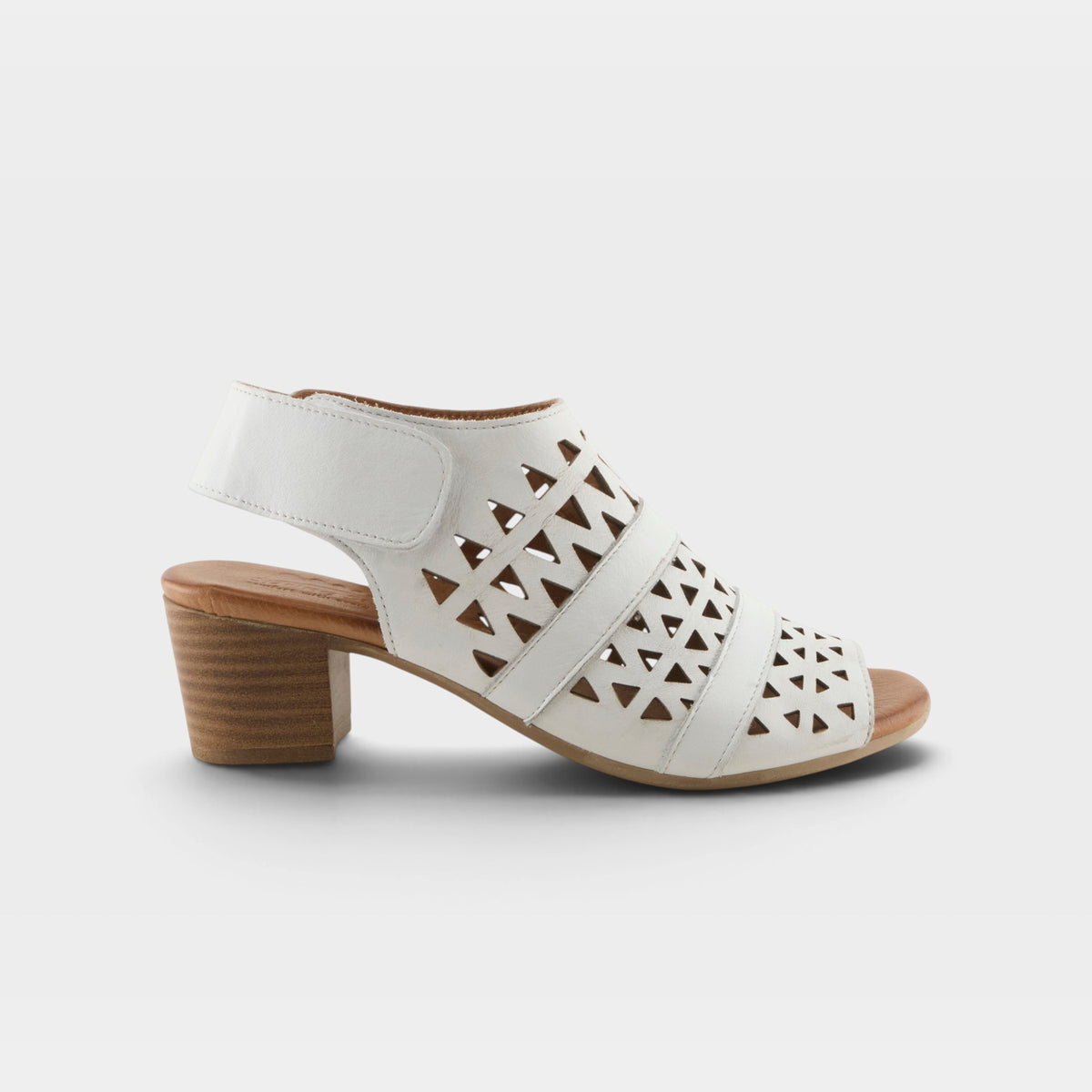 Spring Step Dorotha White Sandal