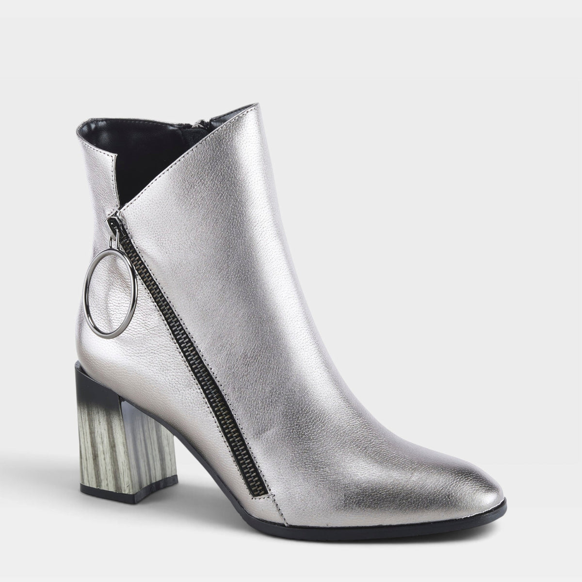 Azura Fabulosa Pewter Boot