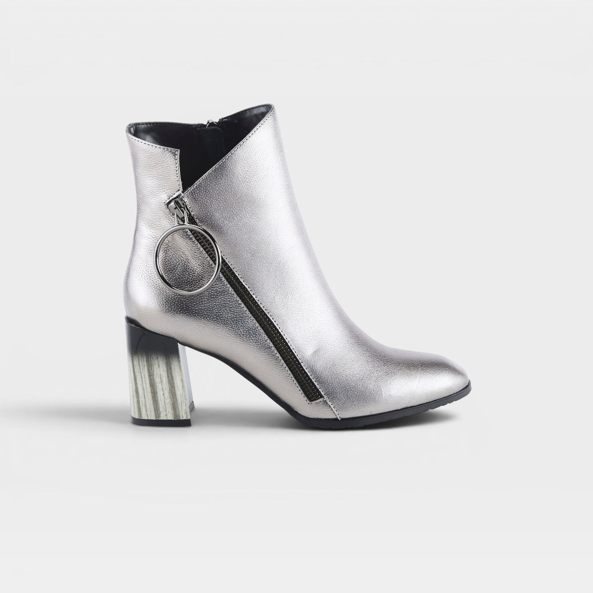 Azura Fabulosa Pewter Boot