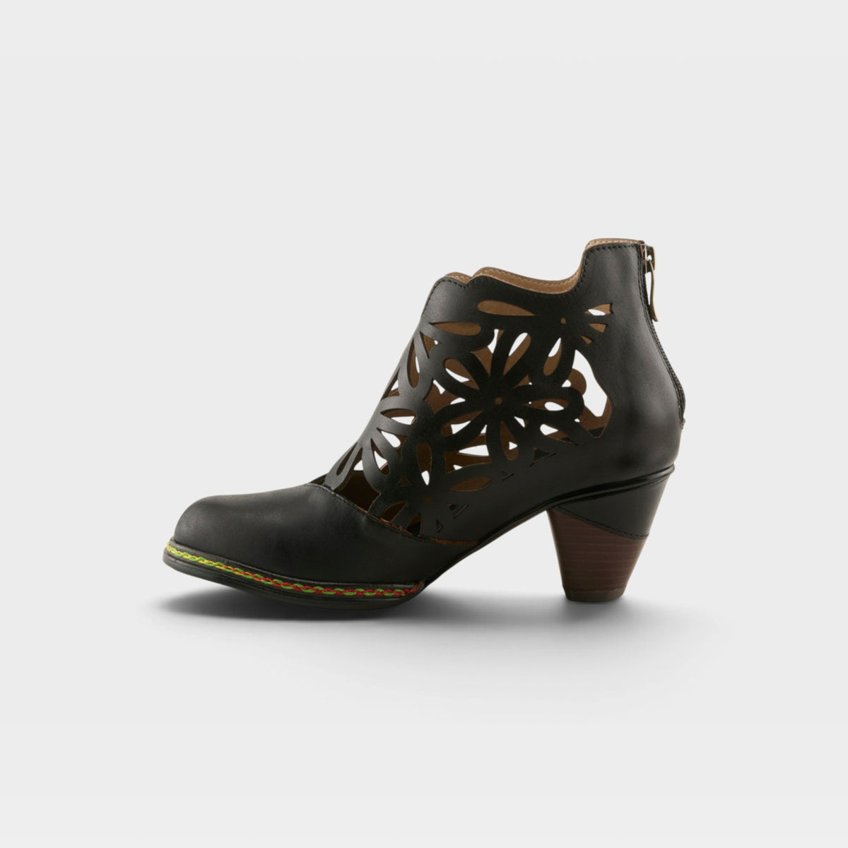 L'ARTISTE FEELINFREE SHOOTIES-1