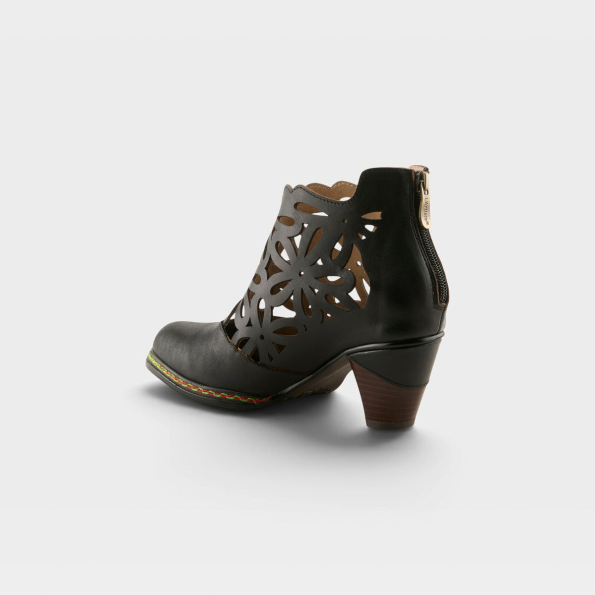 L'ARTISTE FEELINFREE SHOOTIES-10