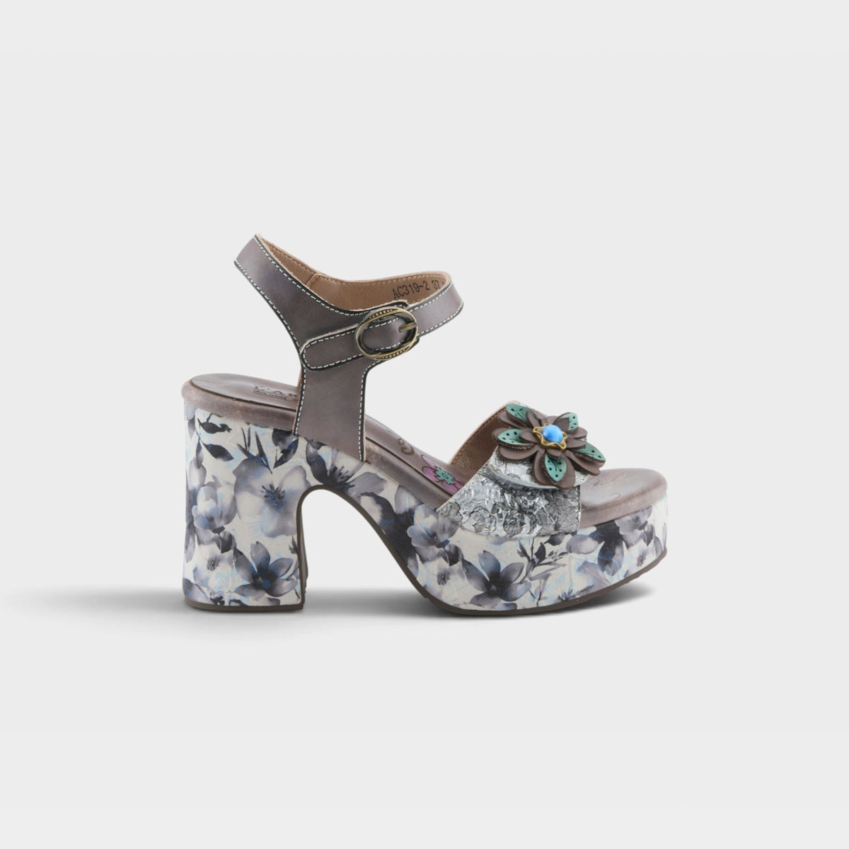 L'Artiste Felis sandals in Grey Multi, hero view