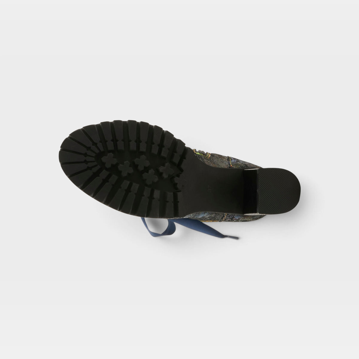 L'Artiste Girlygo booties in Navy Multi, outsole view