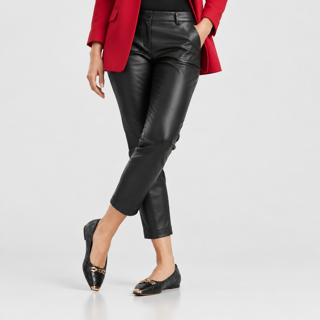 Azura GOLDITOED SHOES – on-foot lifestyle view