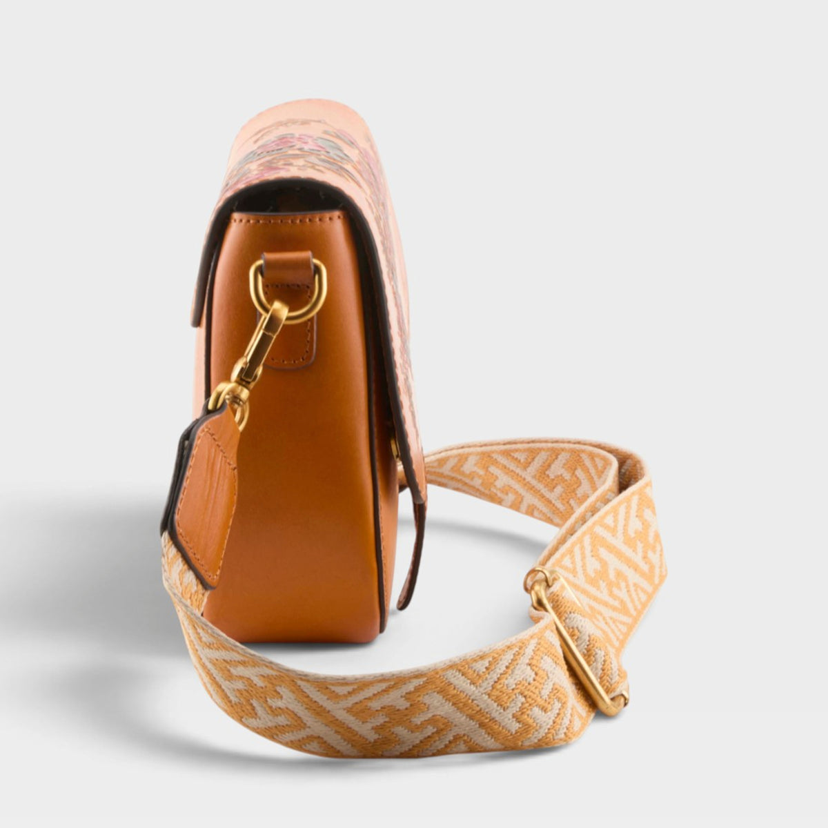 L'ARTISTE HB-CANTER HANDBAG-11