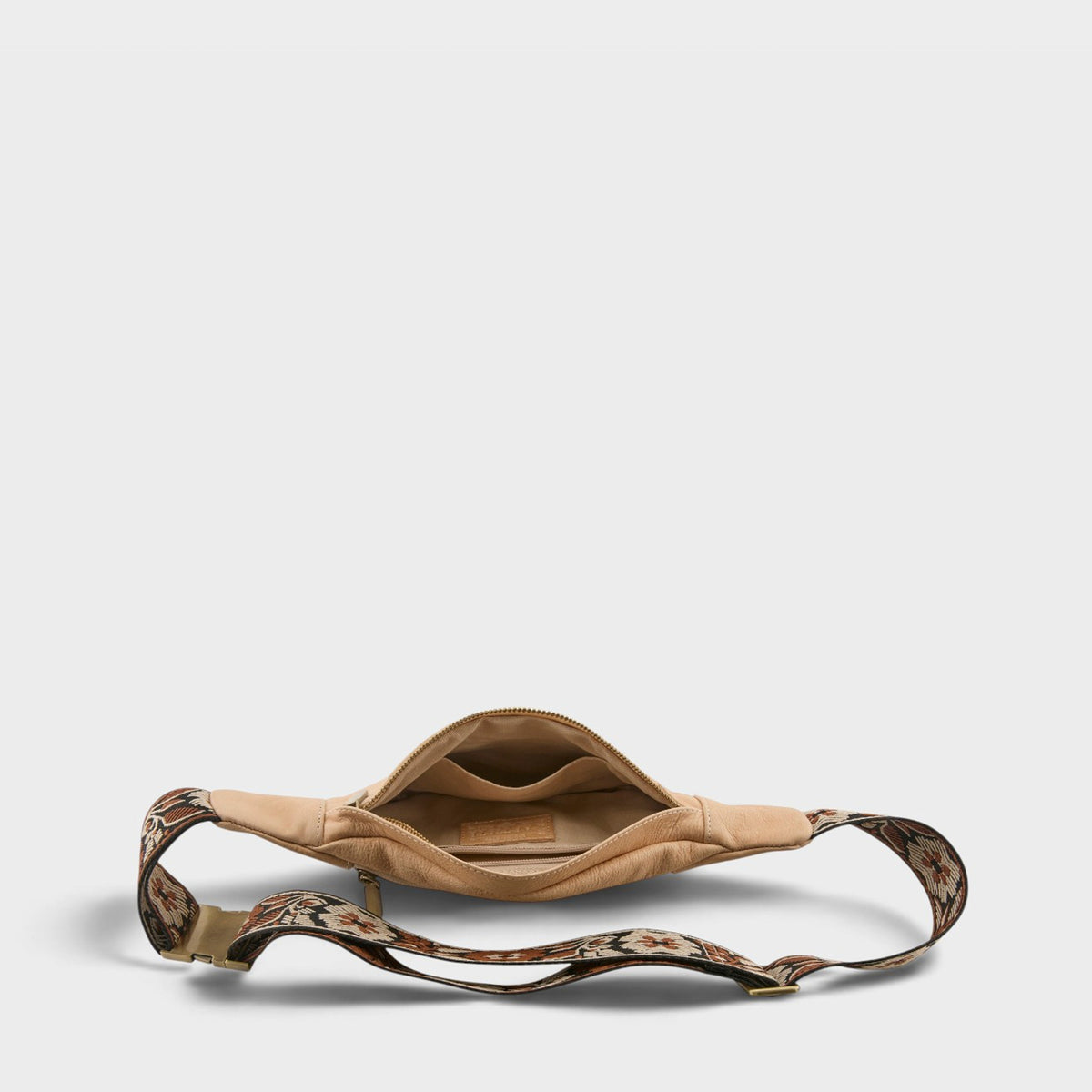 L'ARTISTE HB-FLOWPOW HANDBAG-4