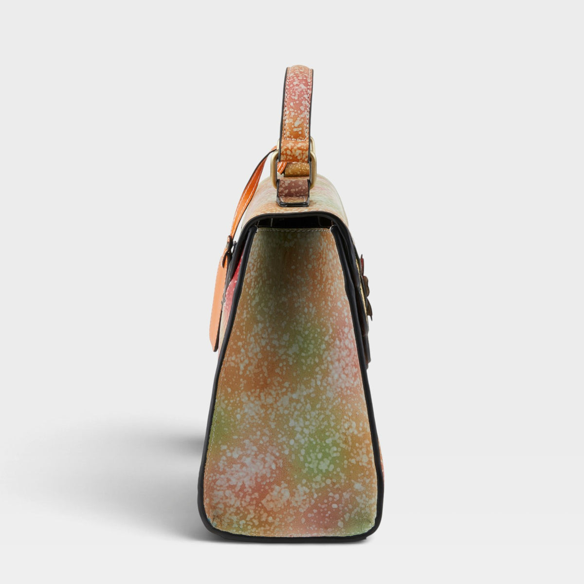 L'ARTISTE HB-POWDERPUFF HANDBAGS-7