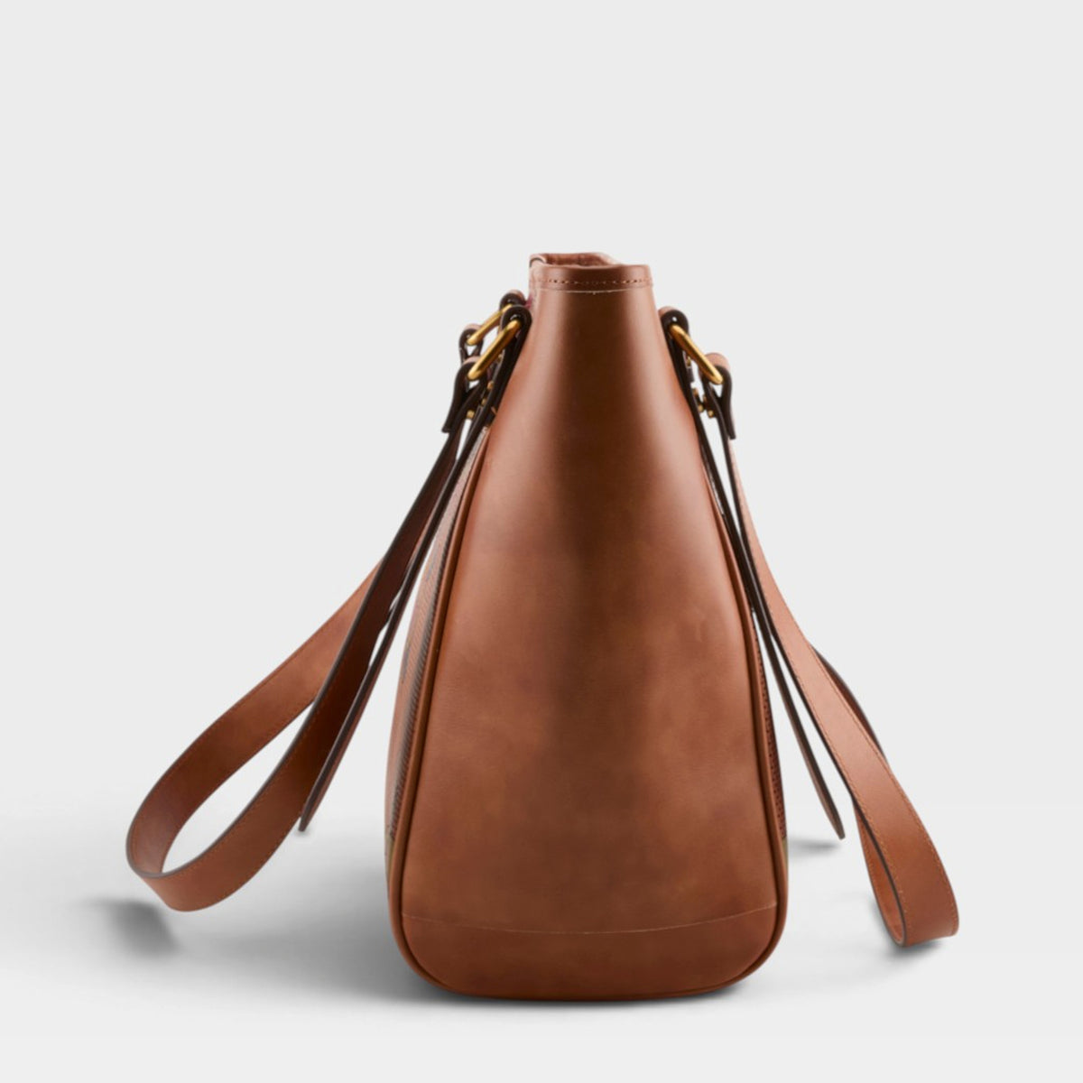 L'ARTISTE HB-STUFFLUV HANDBAG-3