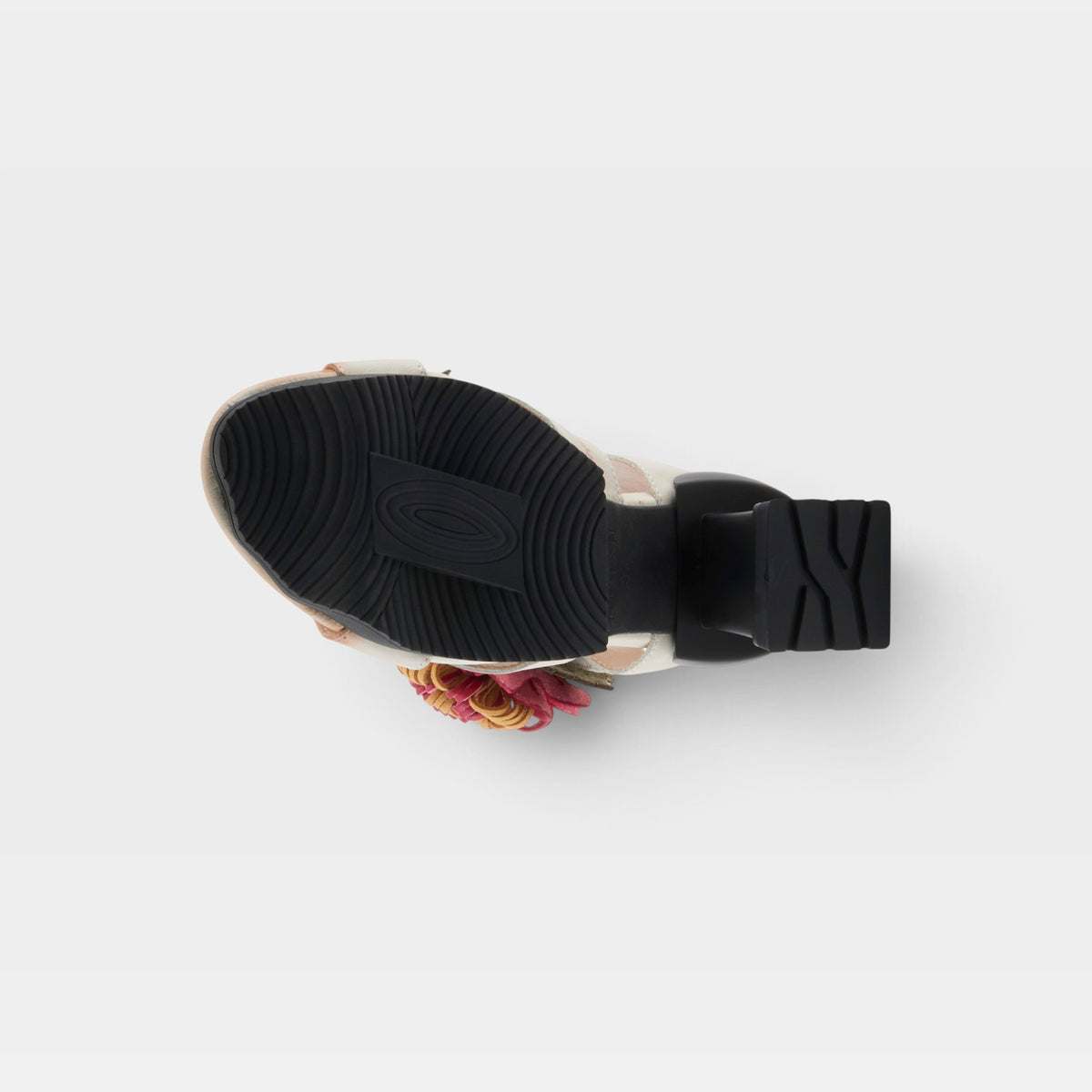 L'ARTISTE HOOKED SANDAL-5