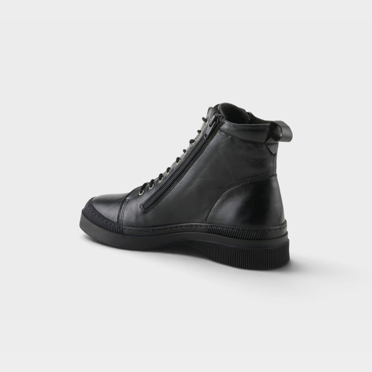 Spring Step Hoylein Black Boot