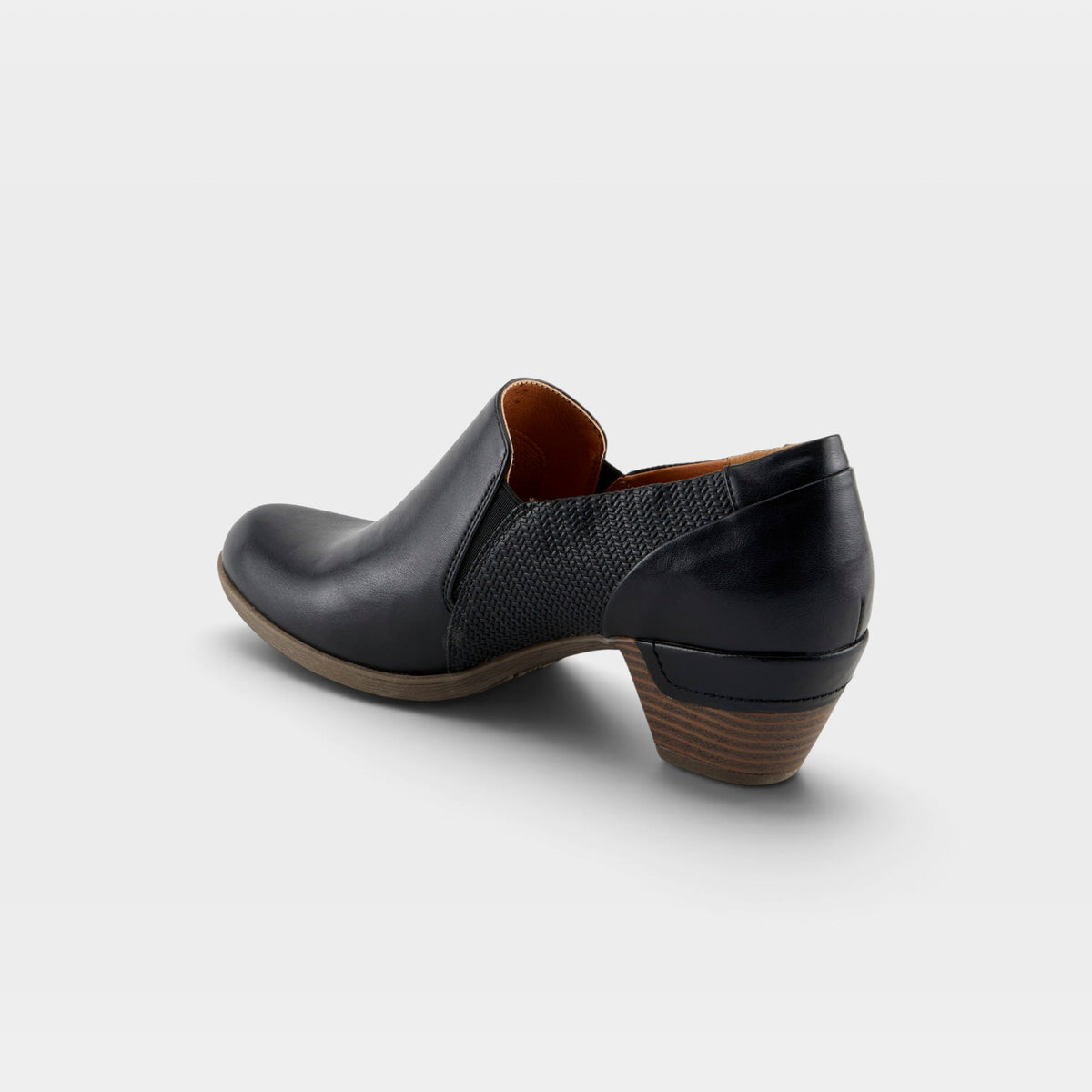 Patrizia Julaneah Black Shoe