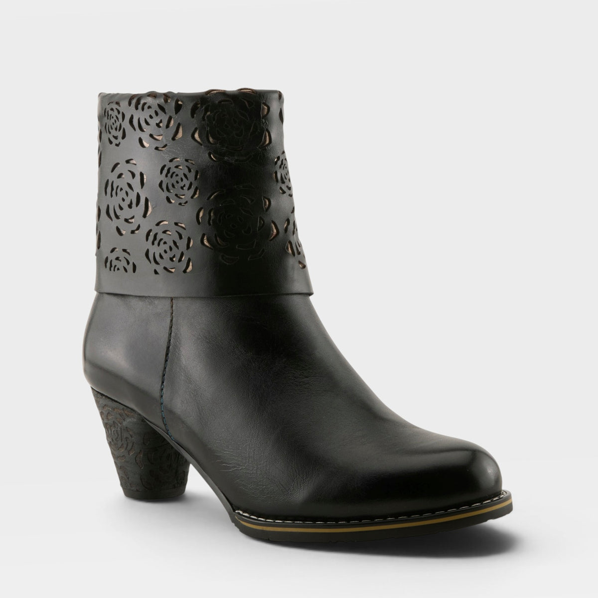 L'ARTISTE KISSOFAROSE BOOTS