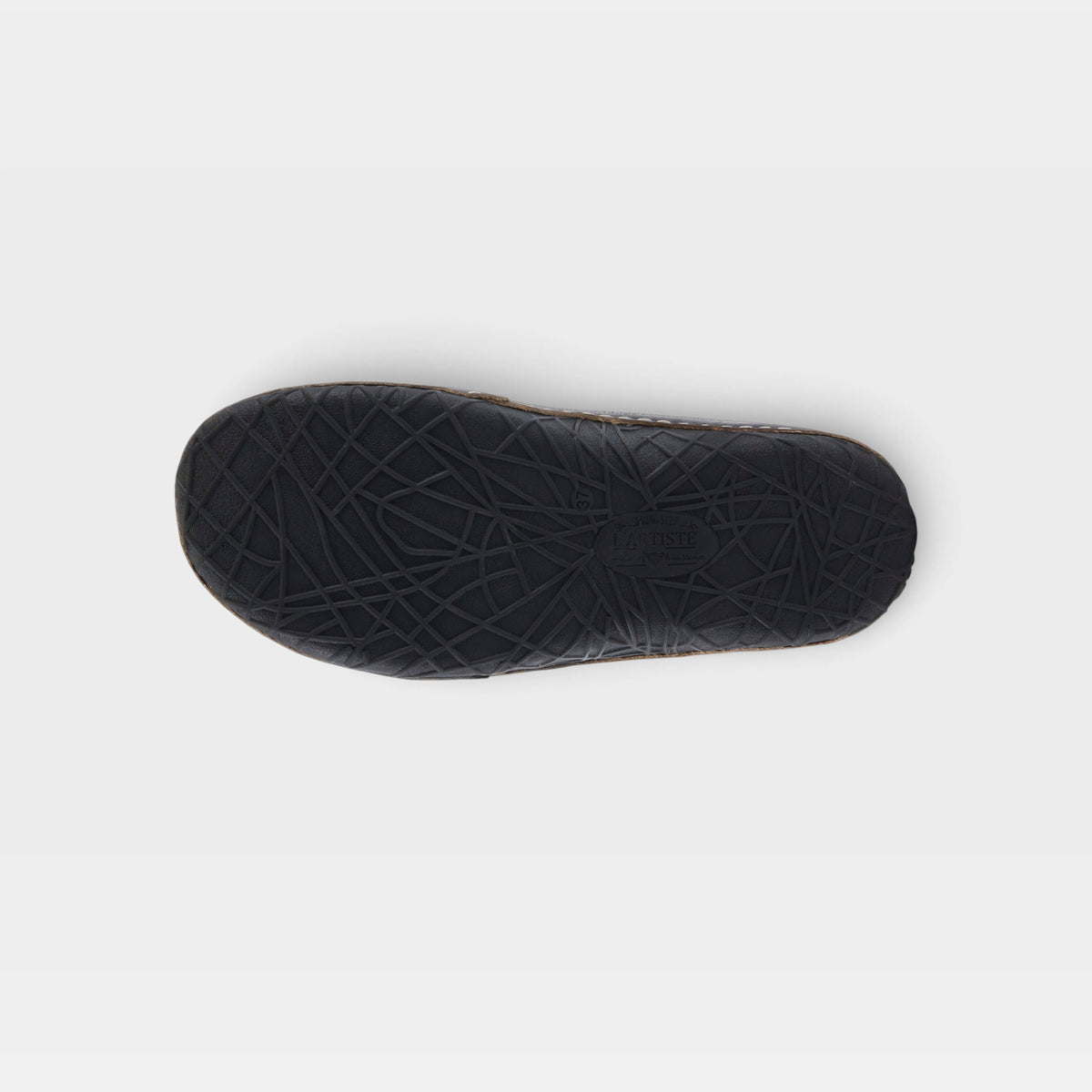 L'Artiste Libora slip-on shoes in Black, outsole view