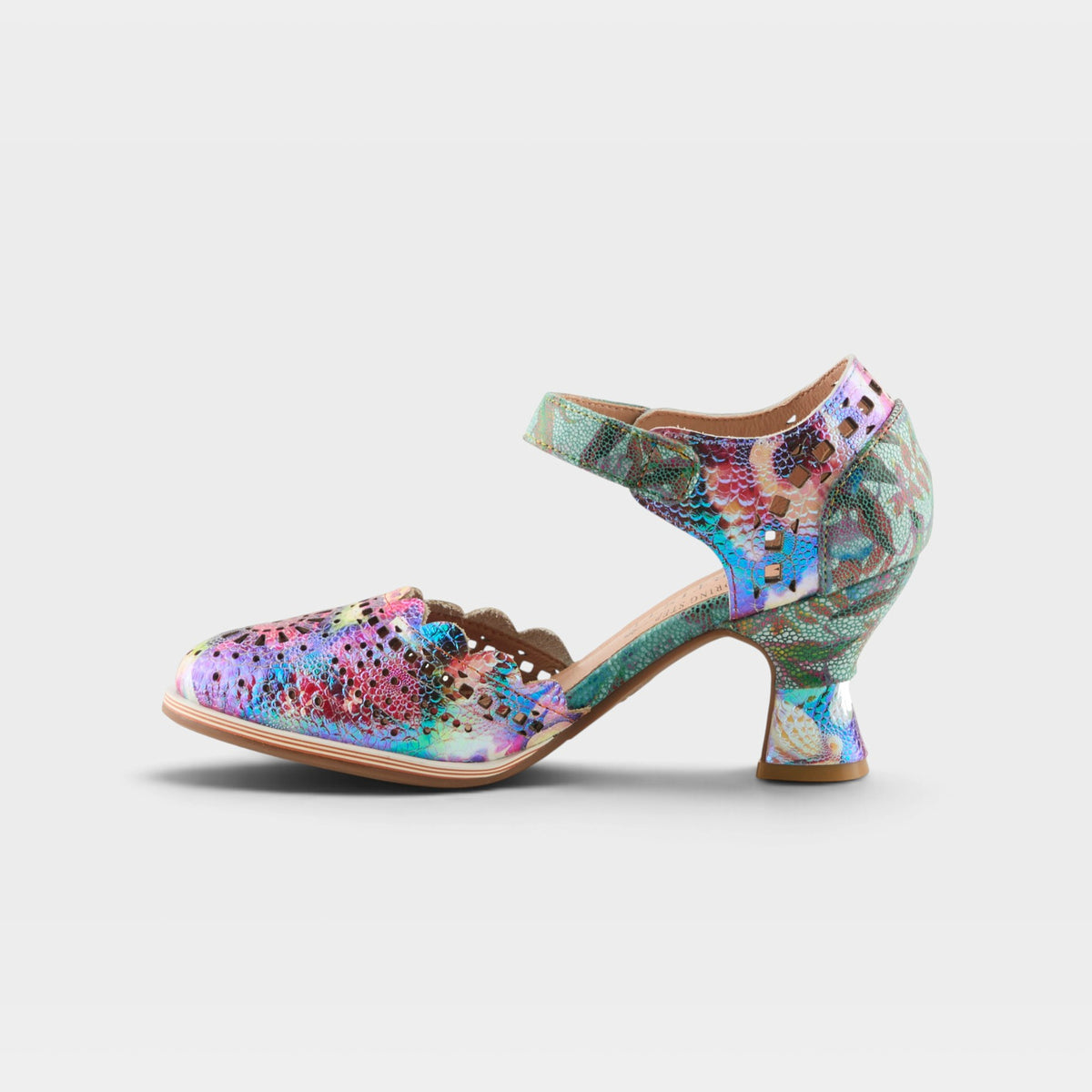 L'Artiste Luxe shoes in Rainbow, side view
