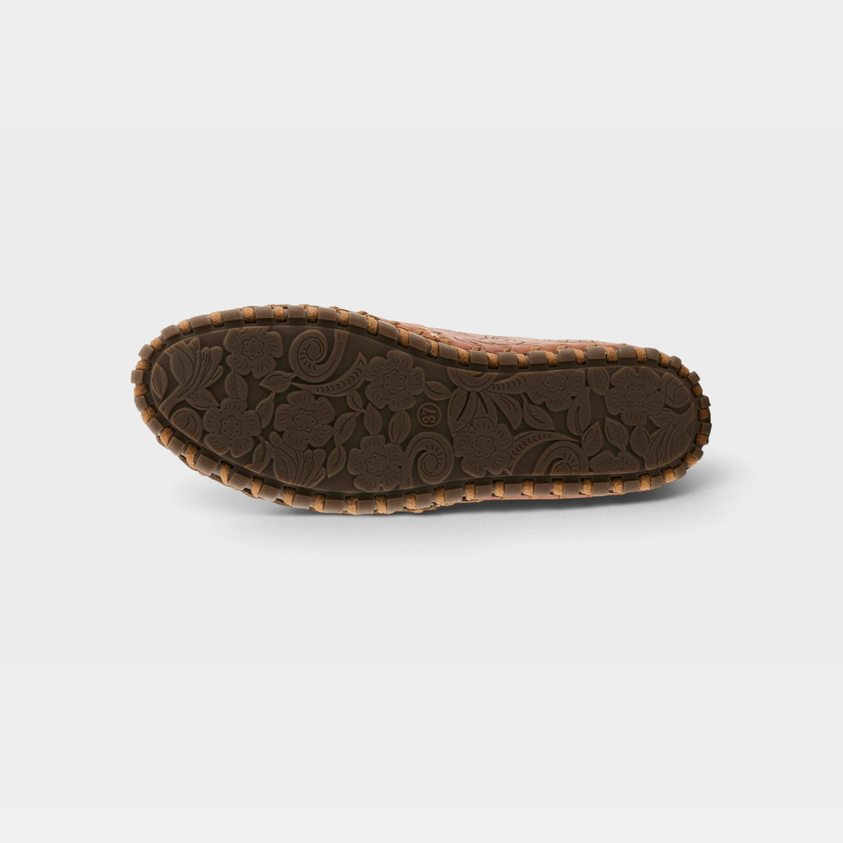 L'Artiste Modesty shoes in Camel Multi, outsole view