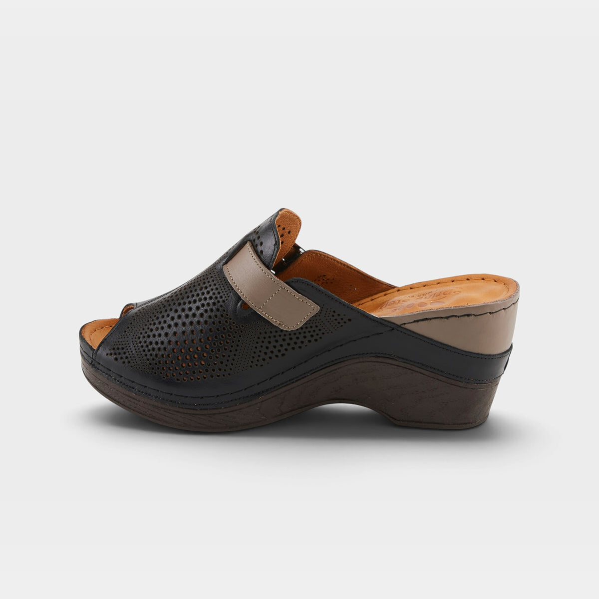 SPRING STEP MOMELLE SANDALS-15
