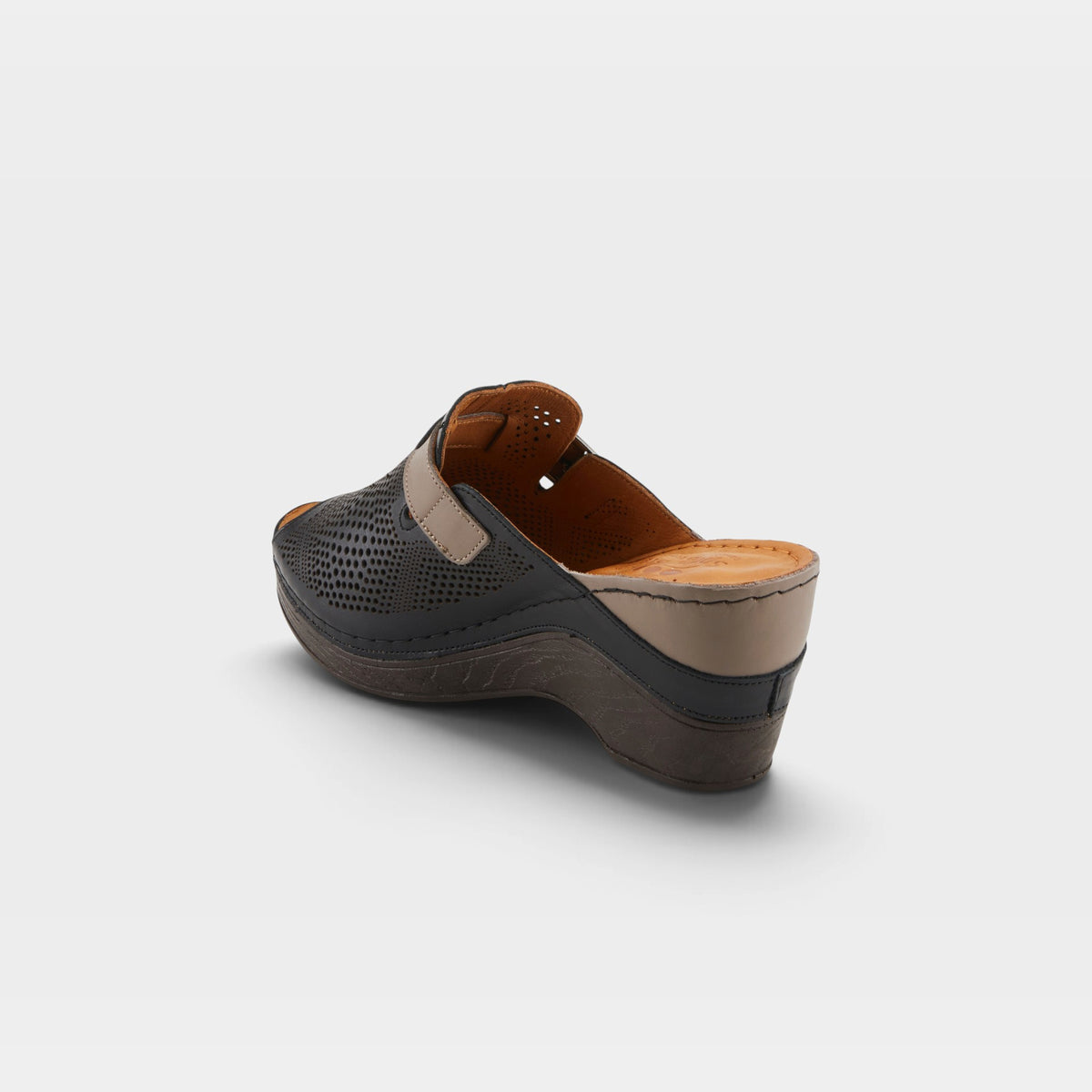 SPRING STEP MOMELLE SANDALS-18