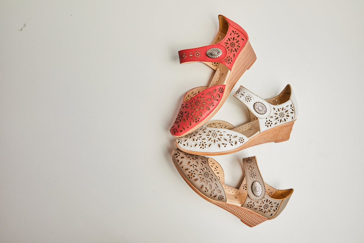 Spring Step SPRING STEP NOUGAT MARY JANE SHOE shoe in black with comfortable everyday design