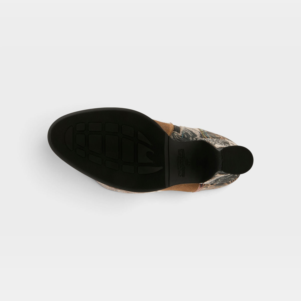 L'Artiste Peonyheaven-Viv boots in Beige Multi, outsole view