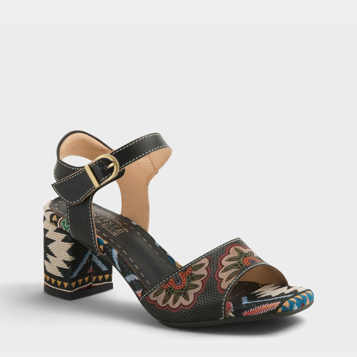 L'ARTISTE SASSYCLASS SANDALS-1