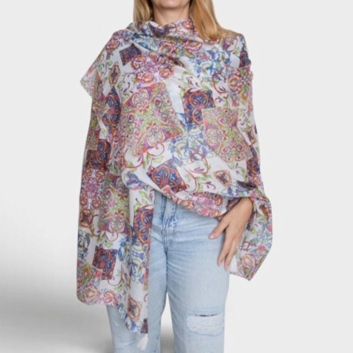 L'ARTISTE EMMALIE SCARF-5
