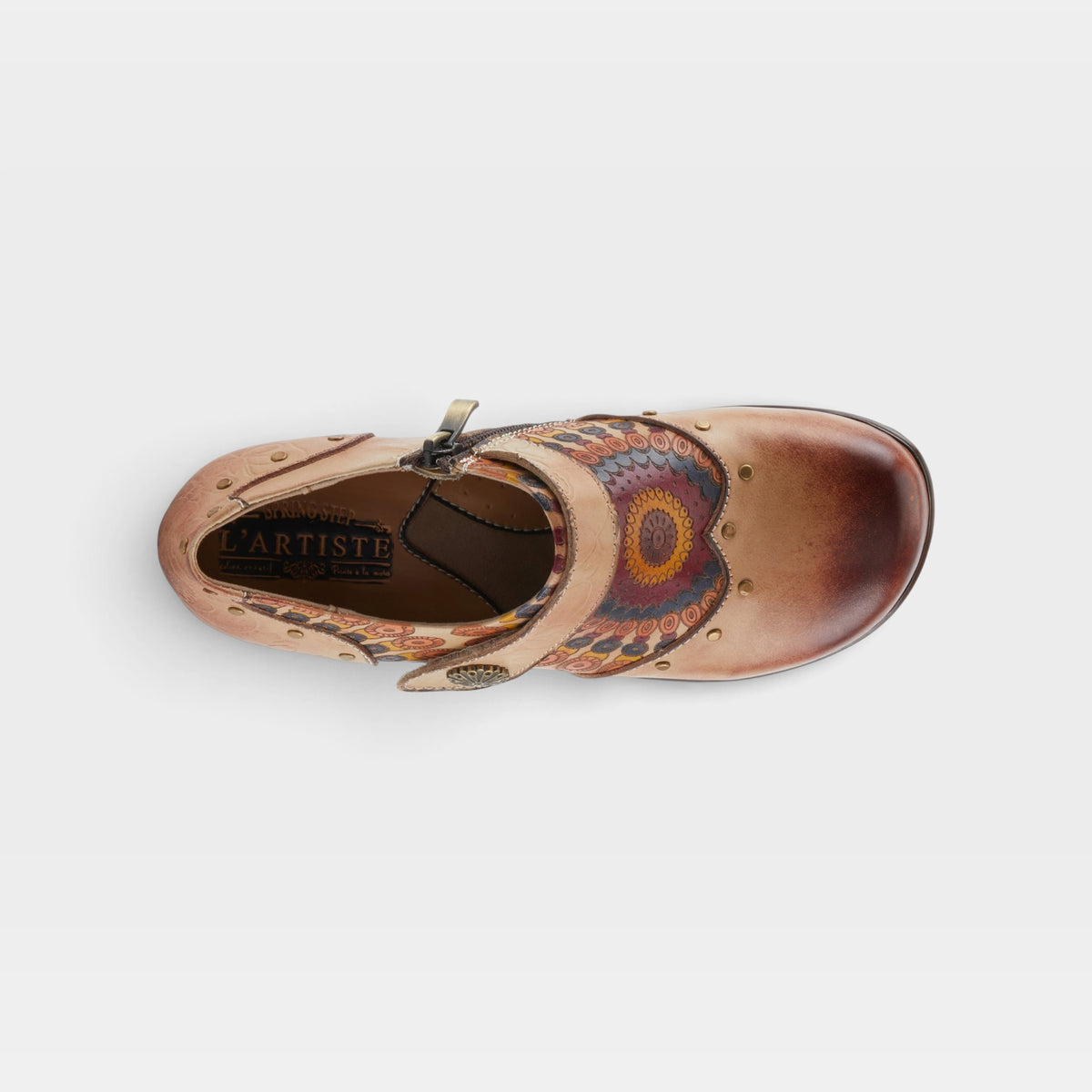 L'Artiste Shaded shoes in Beige Multi, top view