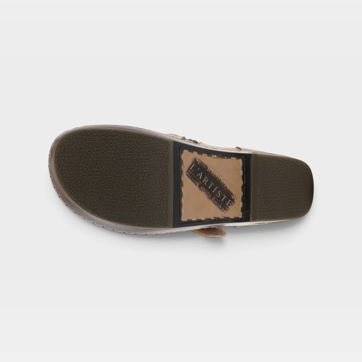 L'Artiste Shaded shoes in Beige Multi, outsole view