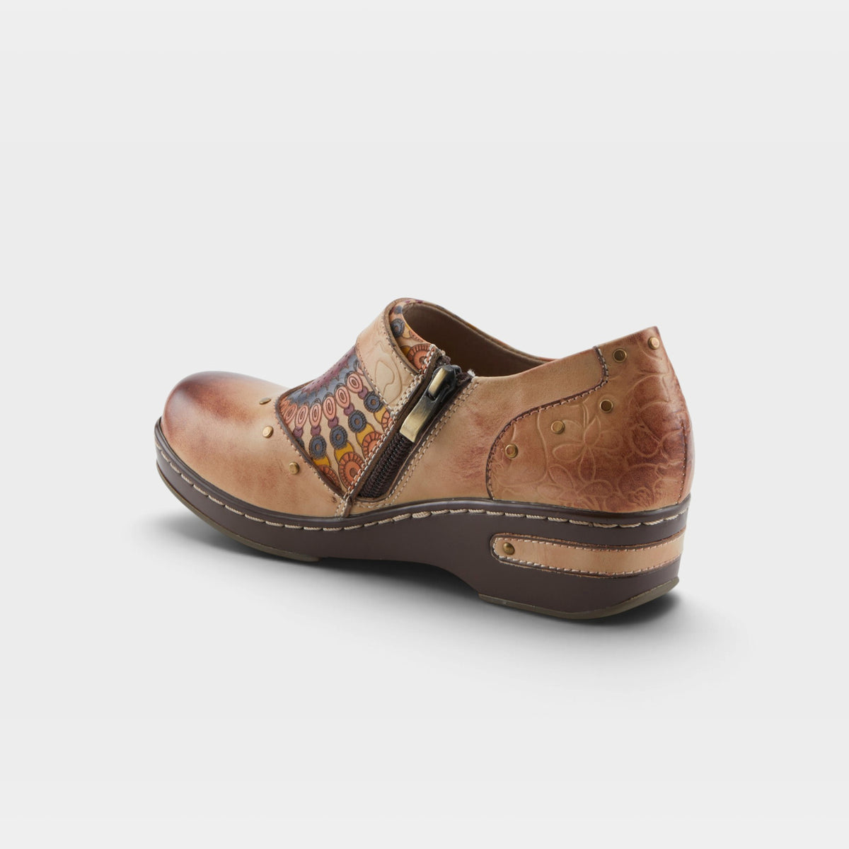 L'Artiste Shaded shoes in Beige Multi, alternate angle view