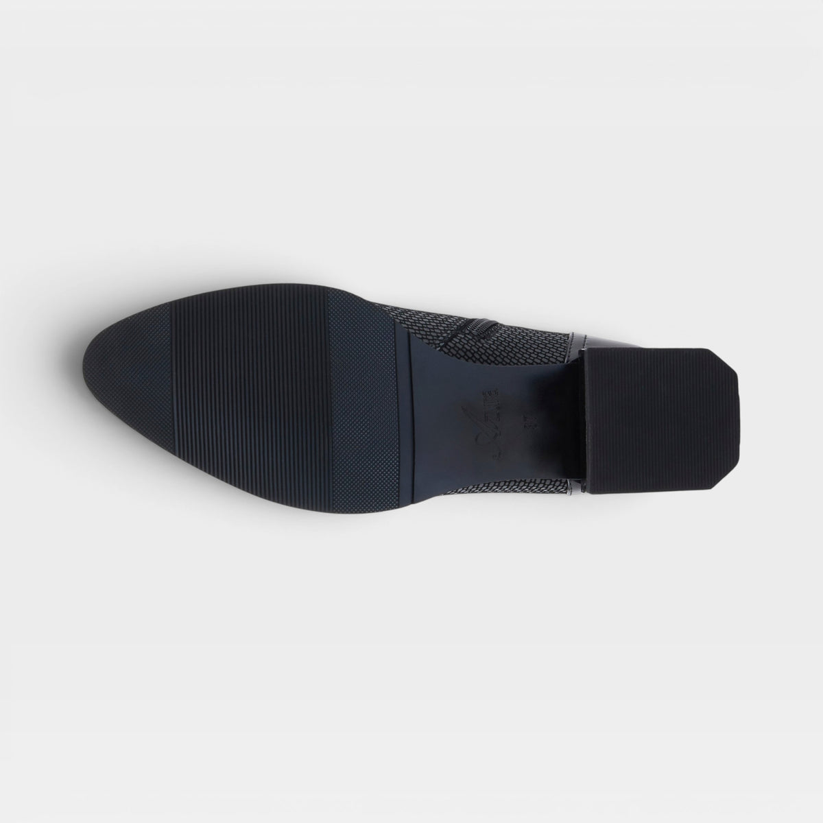 Azura Shelbi Black Patent Boot
