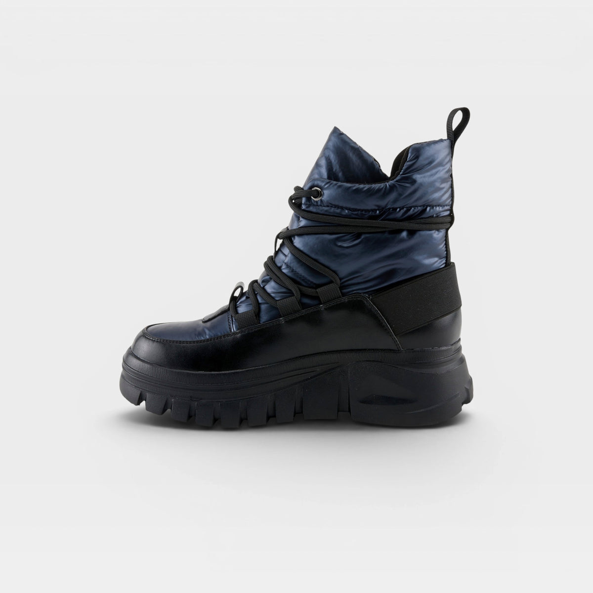Azura Snowstorm Navy Multi Boot