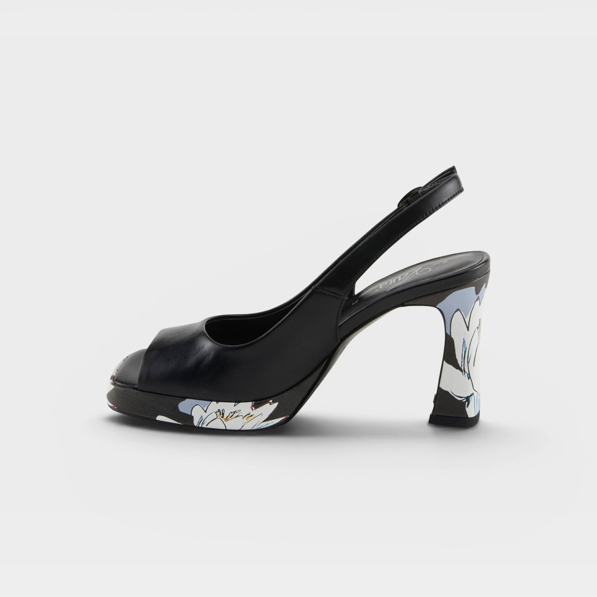 Azura Stature Black Sandal