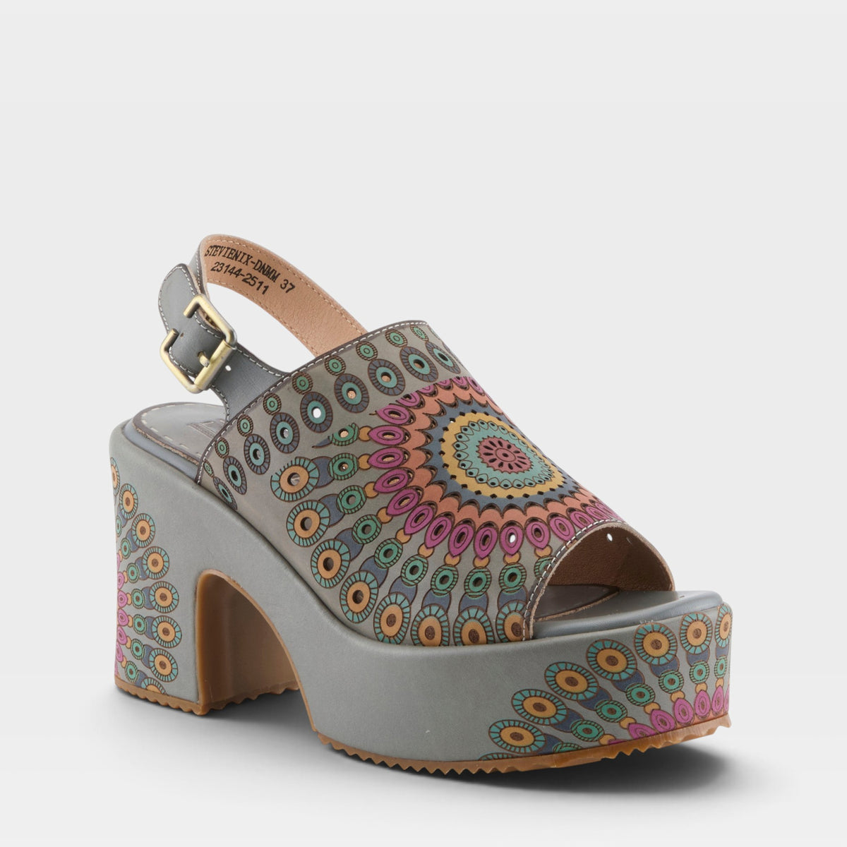 L'ARTISTE STEVIENIX SANDALS-7