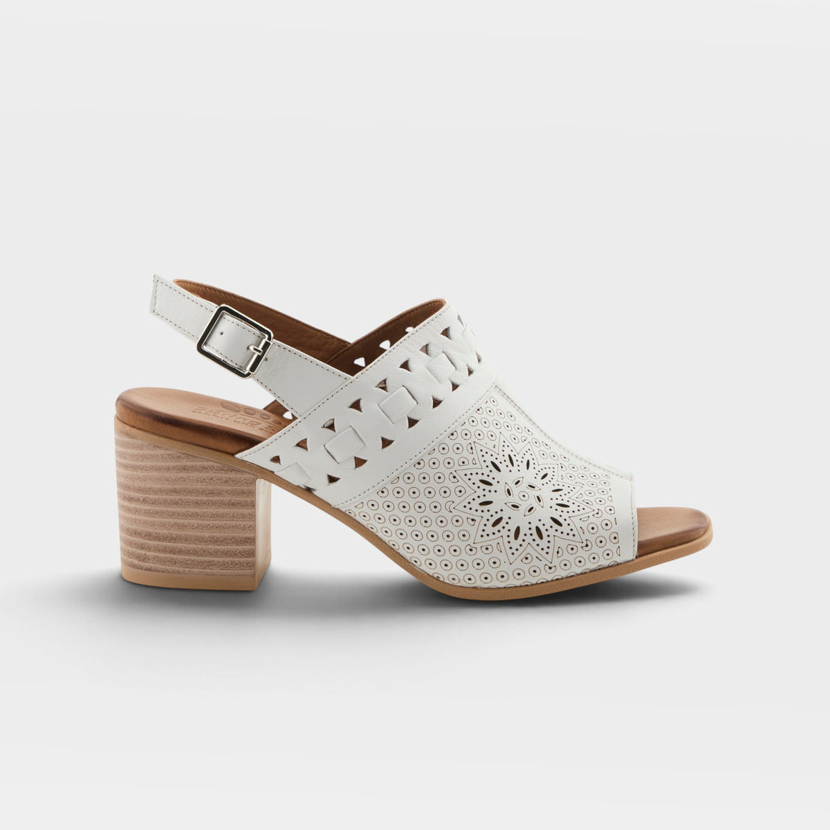 Spring Step Sunela White Sandal