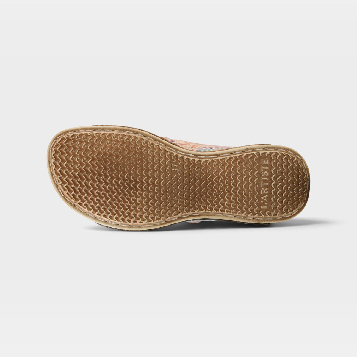 L'Artiste Sunjai sandals in Grey Multi, outsole view