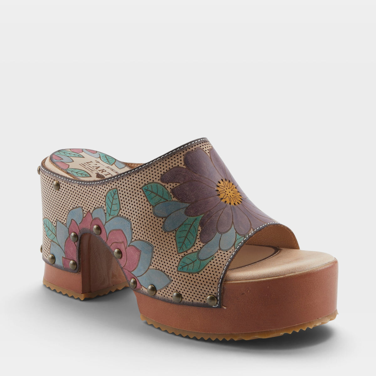 L'ARTISTE TEESHIRT SANDALS